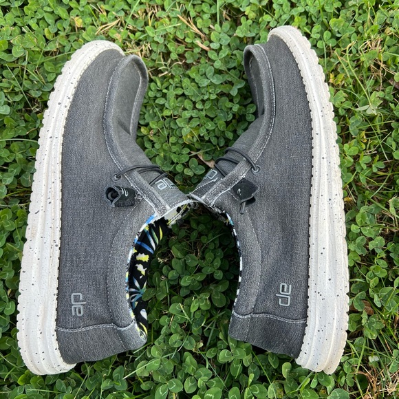 Hey Dude Men’s Wally Stretch Black & Grey Comfy Western Slip on Shoes Size 11 - Picture 8 of 10